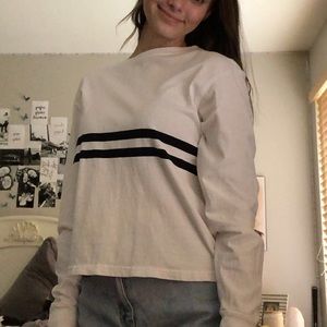brandy melville crew neck